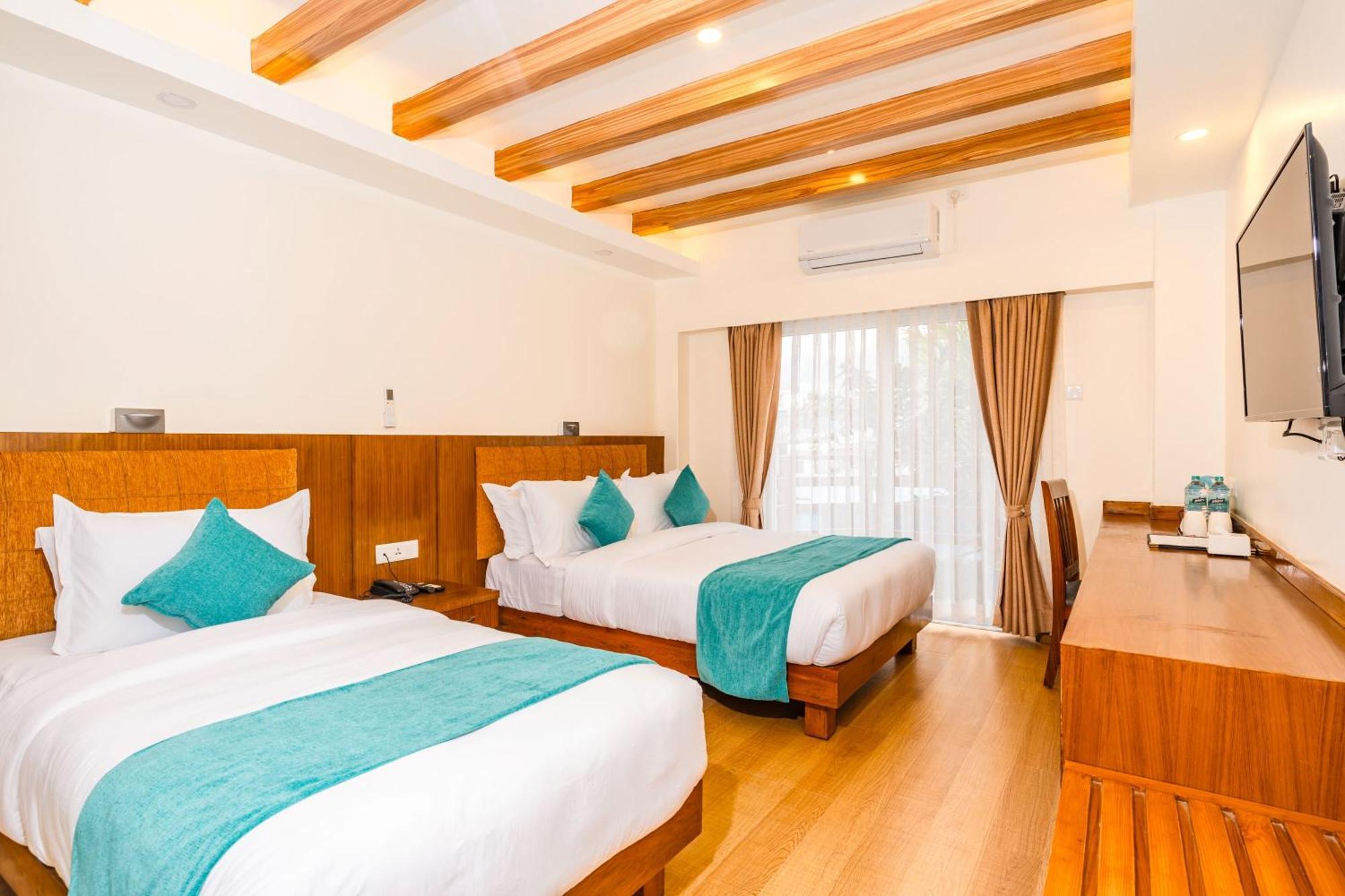 Pokhara Alpine And Springs Hotell Eksteriør bilde