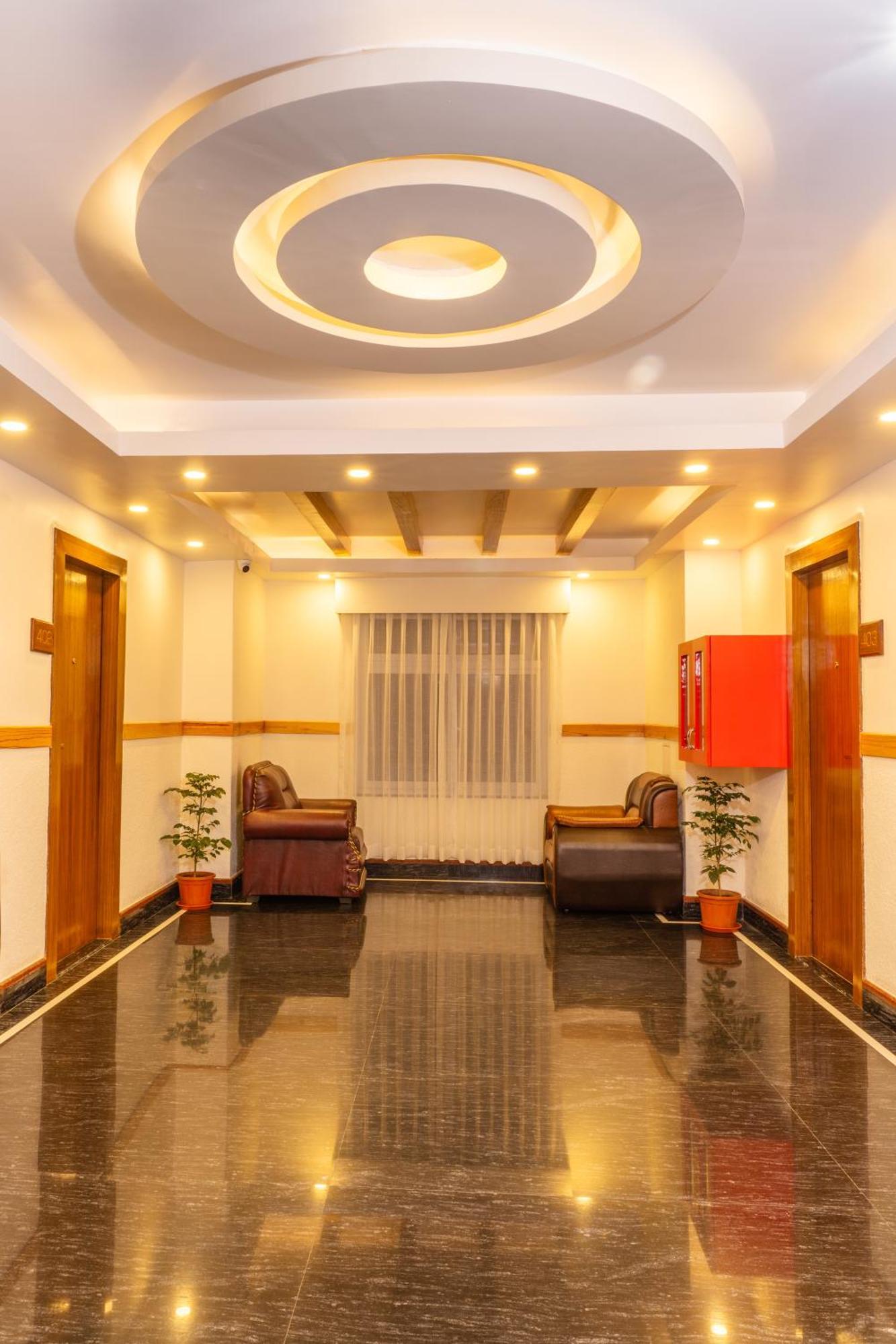 Pokhara Alpine And Springs Hotell Eksteriør bilde