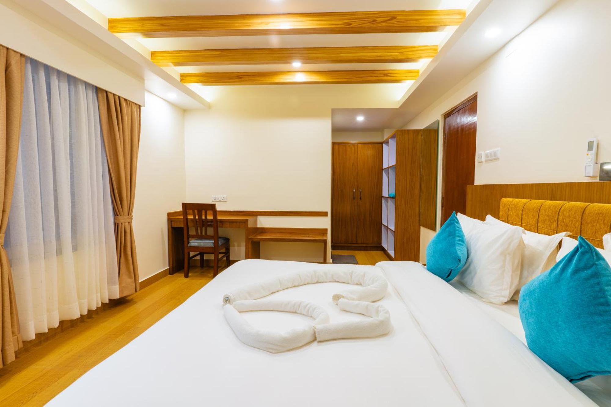 Pokhara Alpine And Springs Hotell Eksteriør bilde