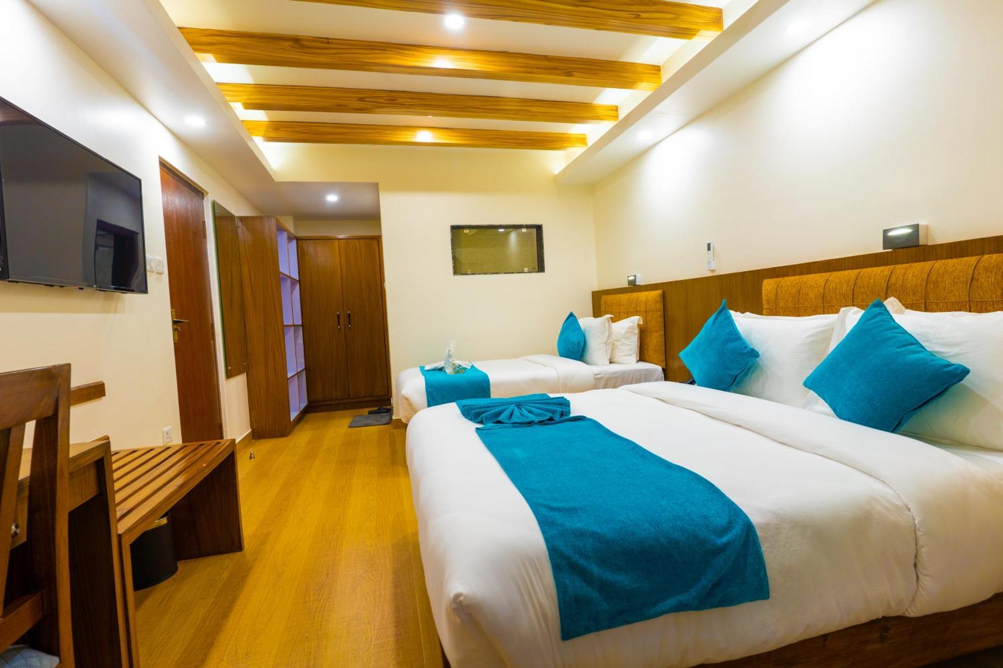 Pokhara Alpine And Springs Hotell Eksteriør bilde
